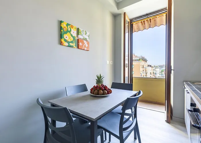 Hostly-The Happya Lodge-By San Giovanni Laterano